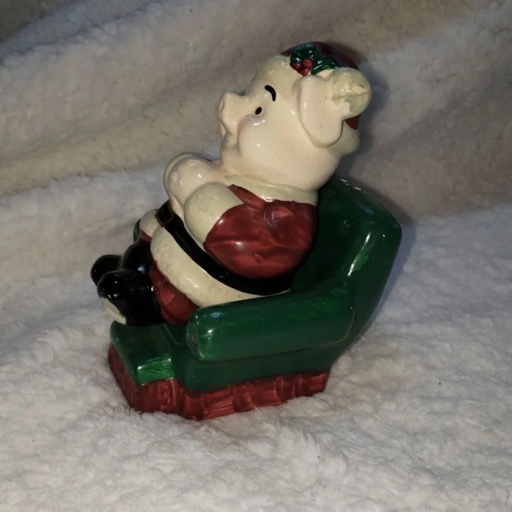Salt & Pepper Shakers - Picture 2 of 7